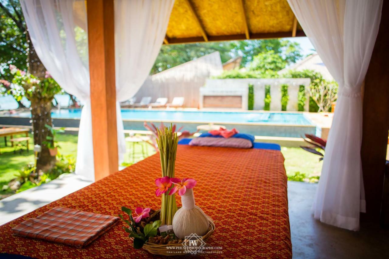 Flora I Talay Resort