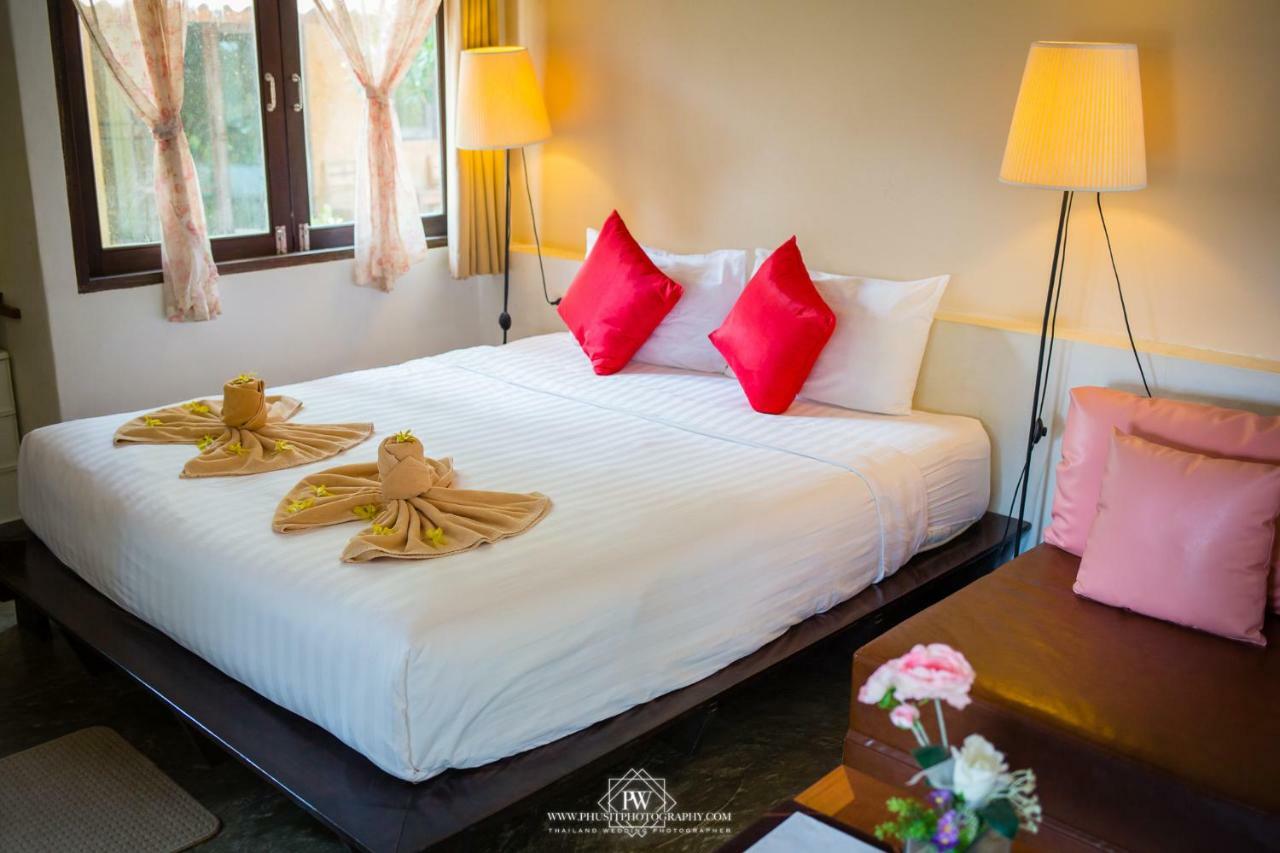 Flora I Talay Resort