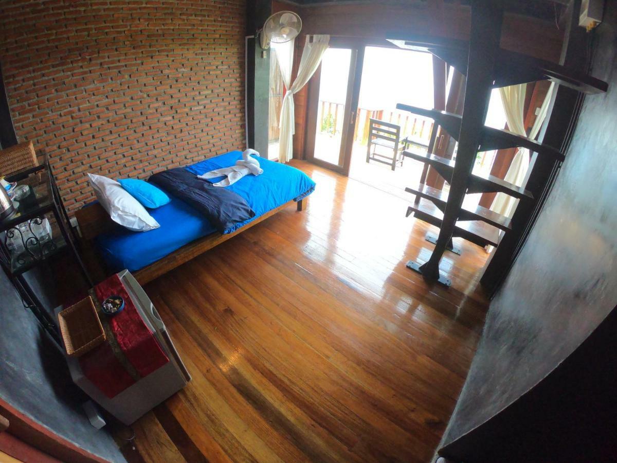 Blue Heaven Resort 3*