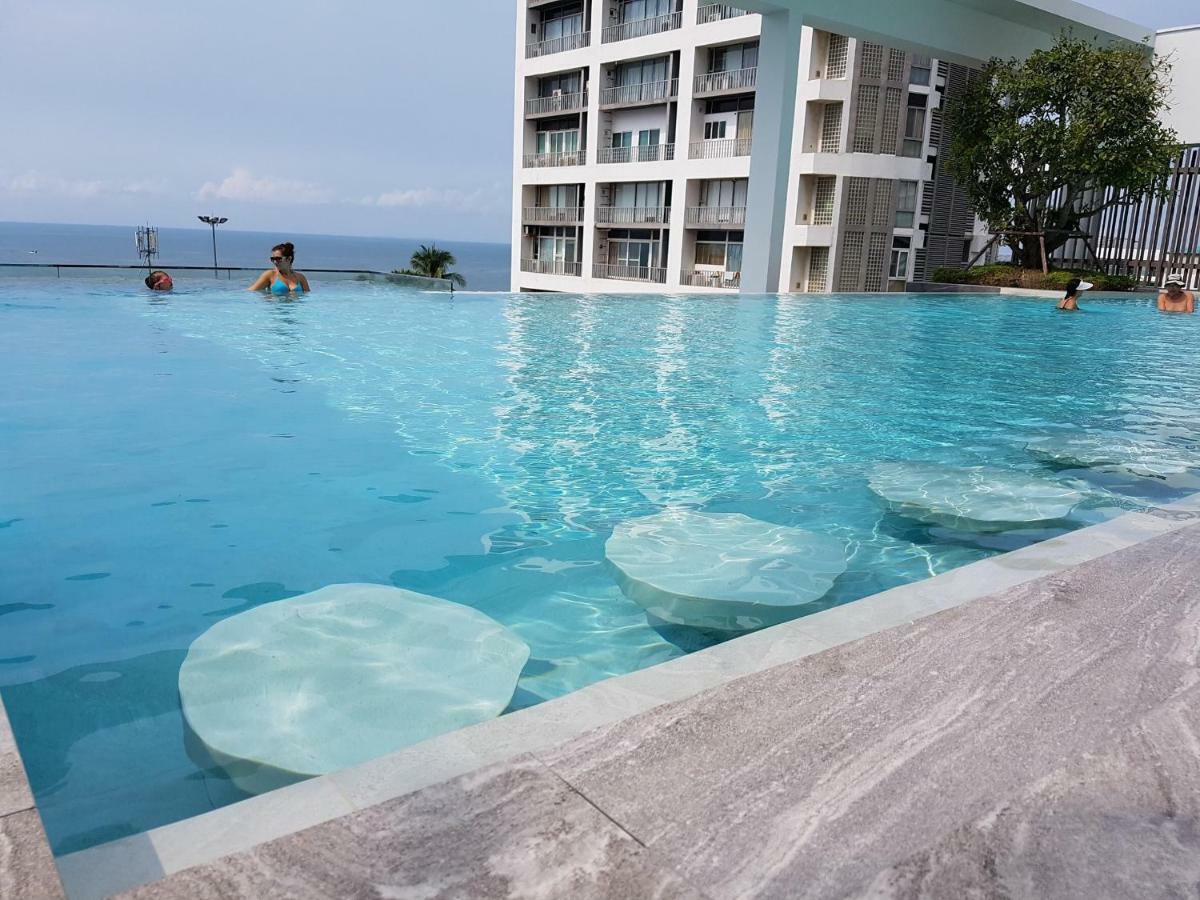 Kuno - 2br, Beachfront