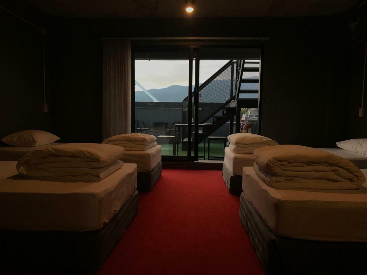 Hostel 248 Street *
