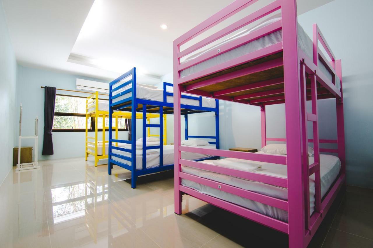 Khaosok Secret Hostel