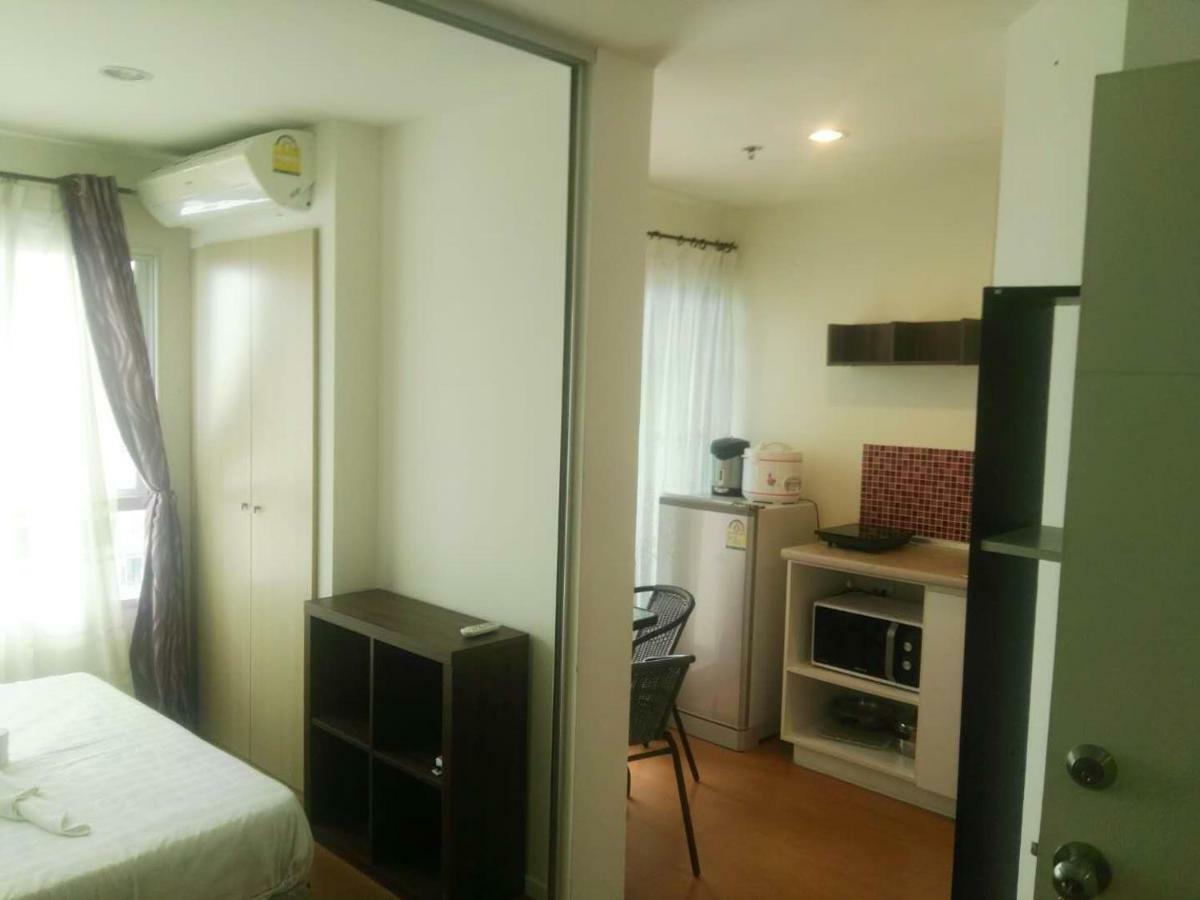 Side Seaview Of Lumpini Cando Apartment *
