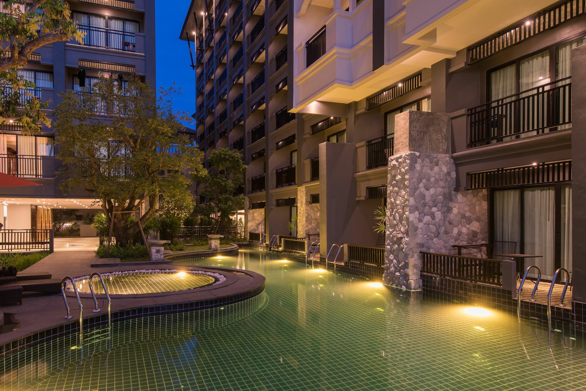 Le Bali & Hotel 5*