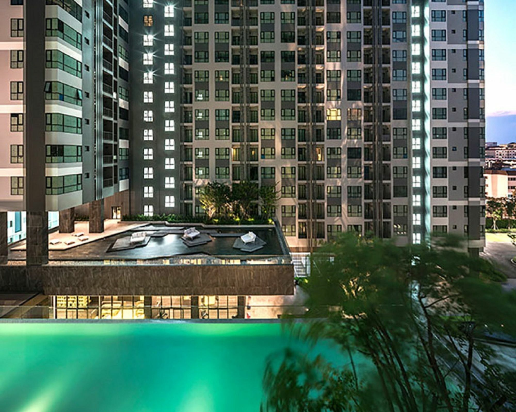 Apartment The Base Pattaya