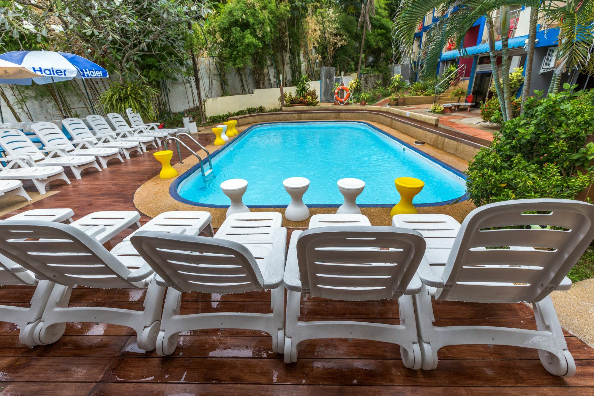 Porterhouse Beach Hotel Hotel