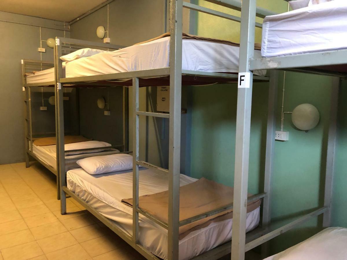 Hostel Baan Tai Backpackers *