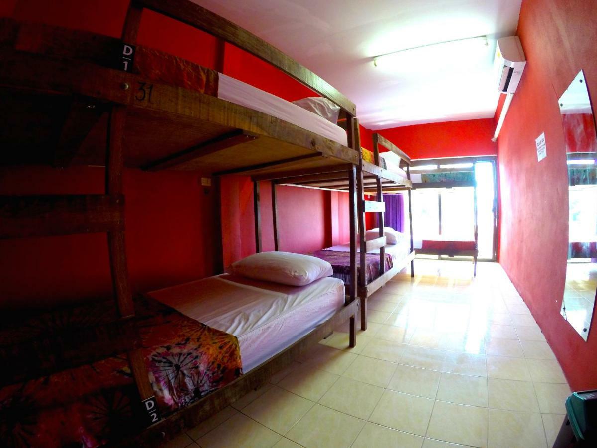 Hostel Baan Tai Backpackers Ko Pha Ngan