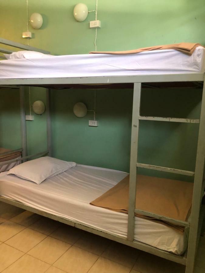 Baan Tai Backpackers Hostel *