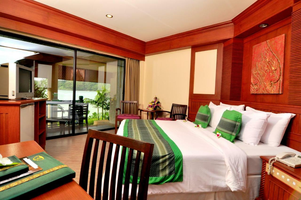 Hotel Island
