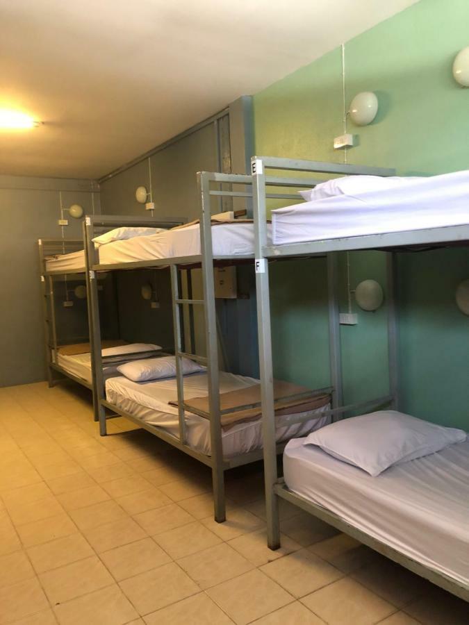 Baan Tai Backpackers