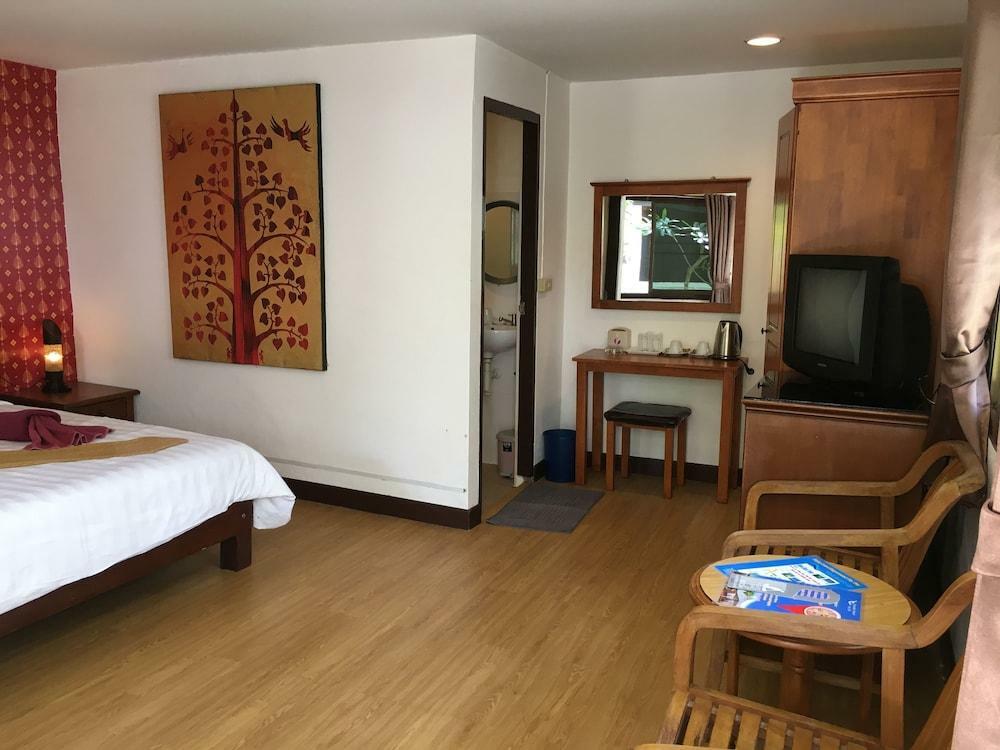 Resort Paradise Phi Phi Don