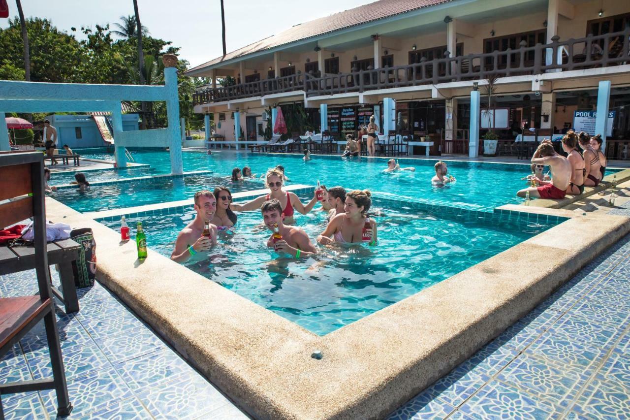 Resort Paradise