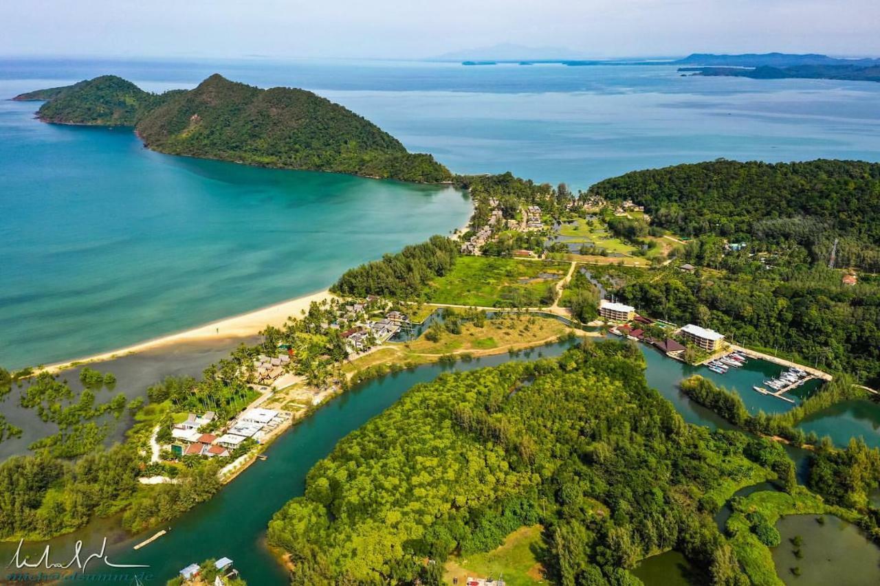 Marina Sands Hotel Koh Chang