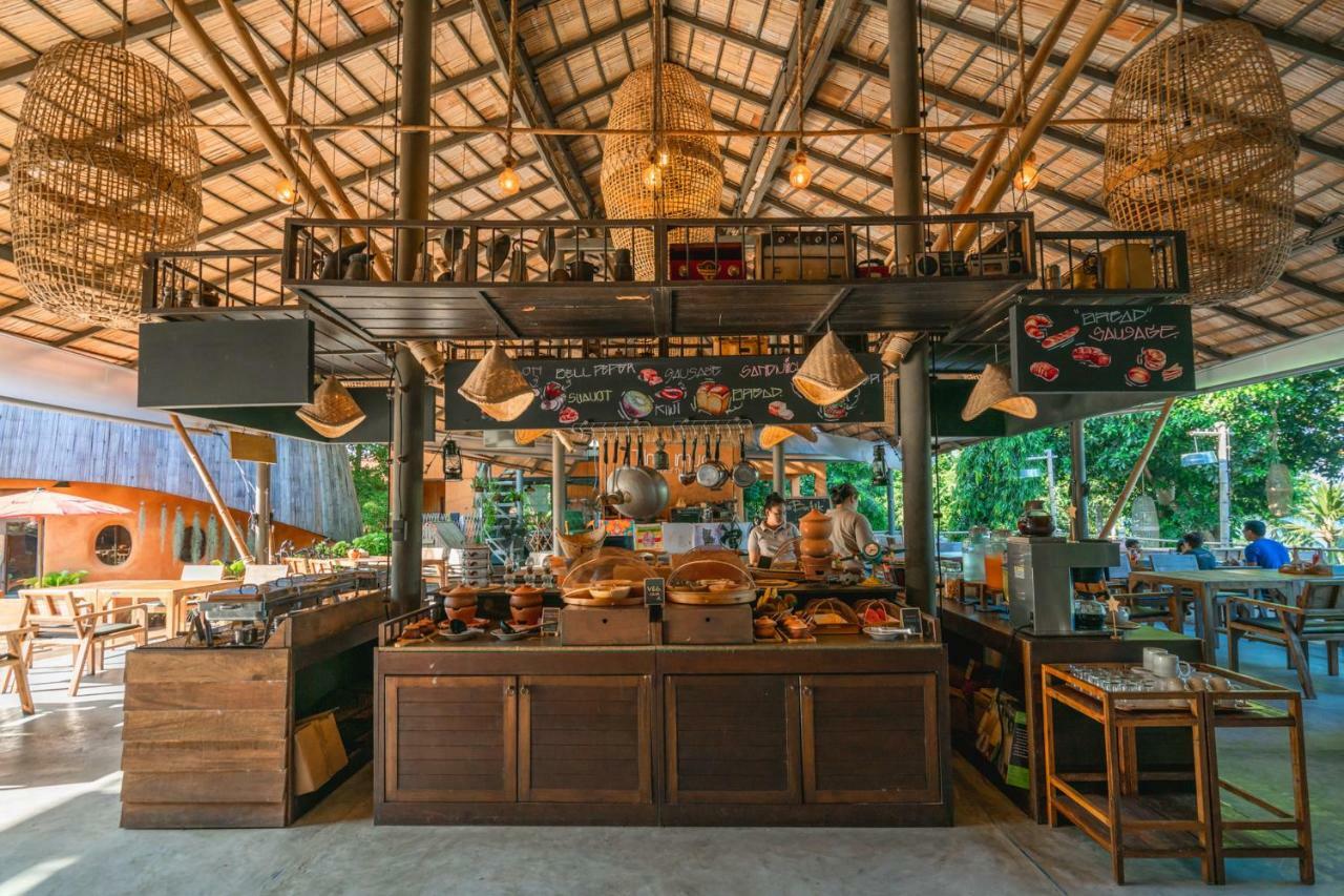 The Mud Bamboo Cafe And Beds
