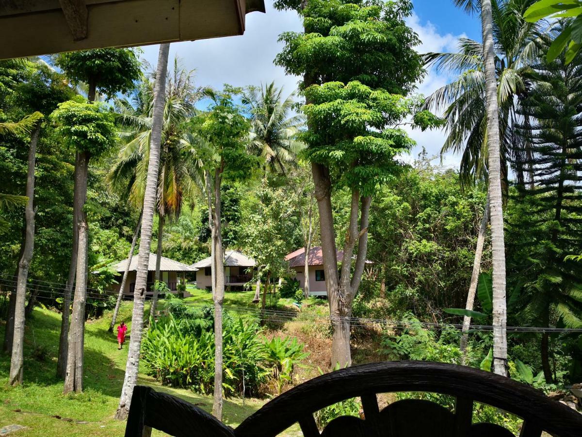 Fullmoon House & Resort *