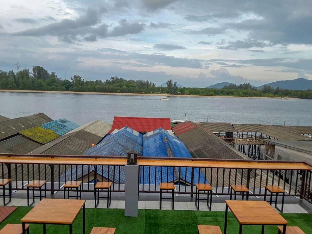 Lanta Chaolay Hostel Koh Lanta