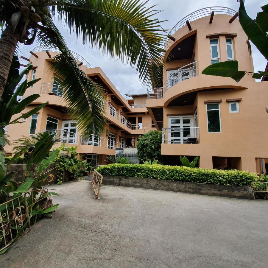 Resort Silver Sands -