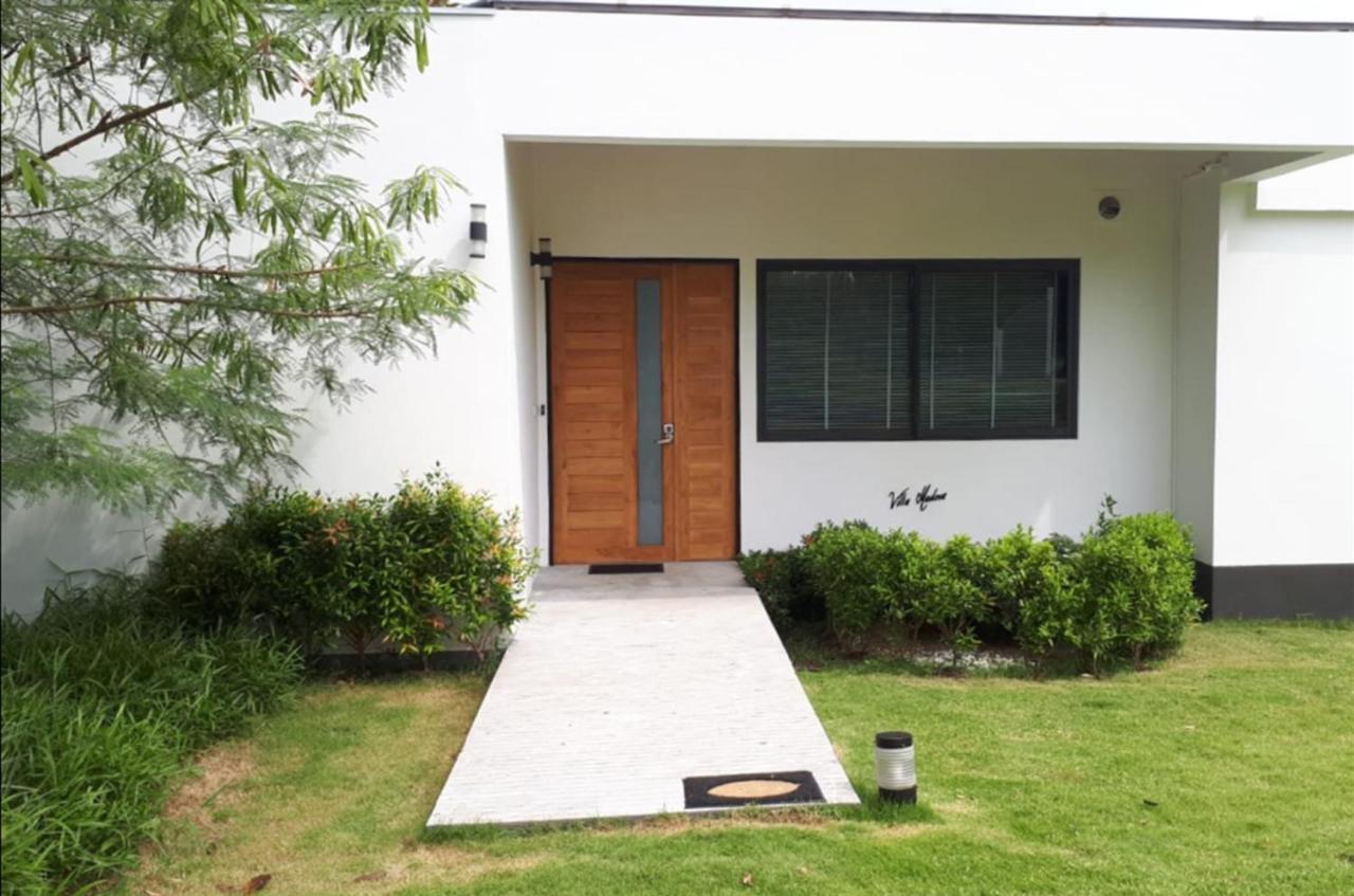 Villa Bliss