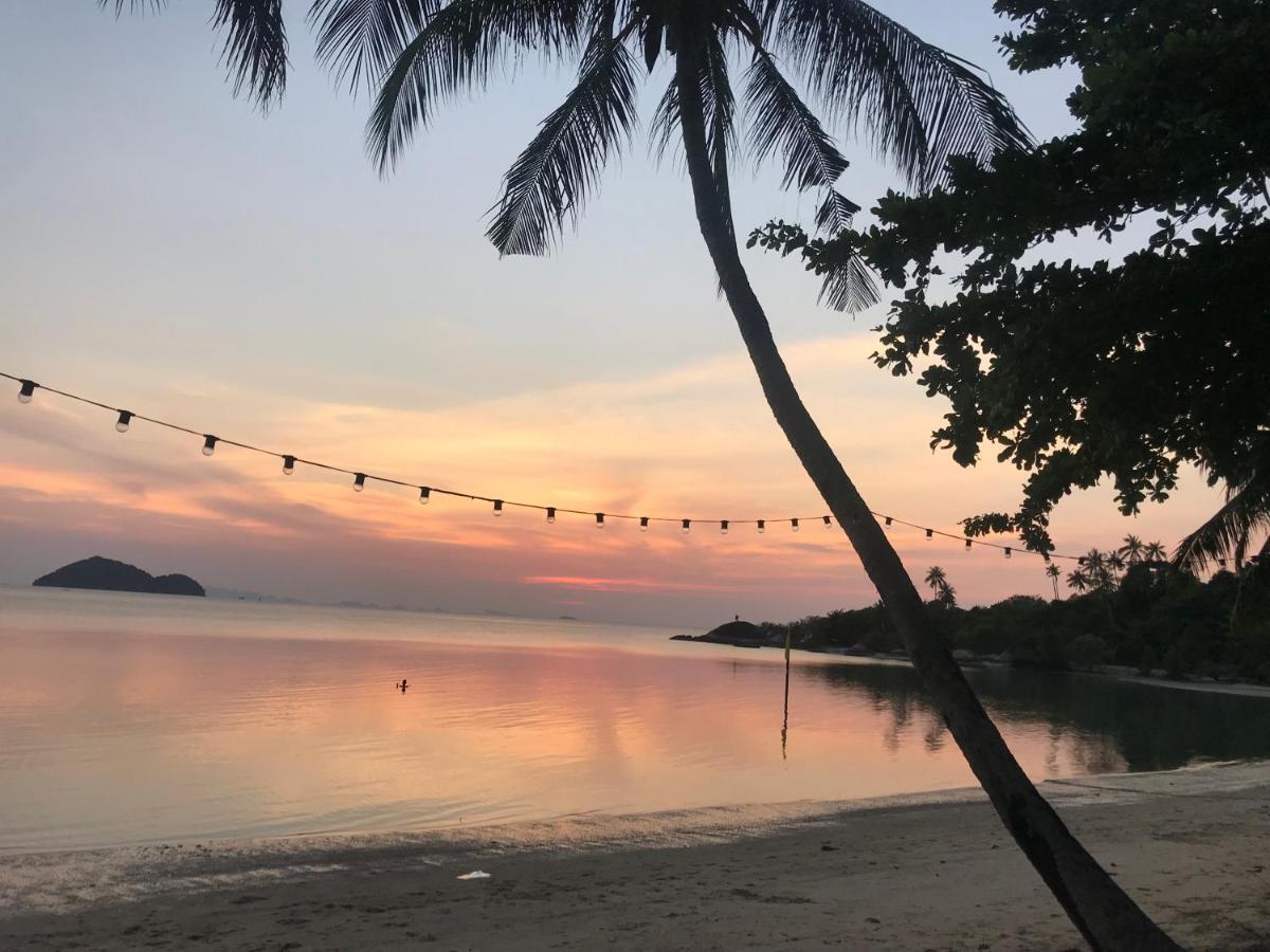 Resort Colorful Hut Ko Pha Ngan