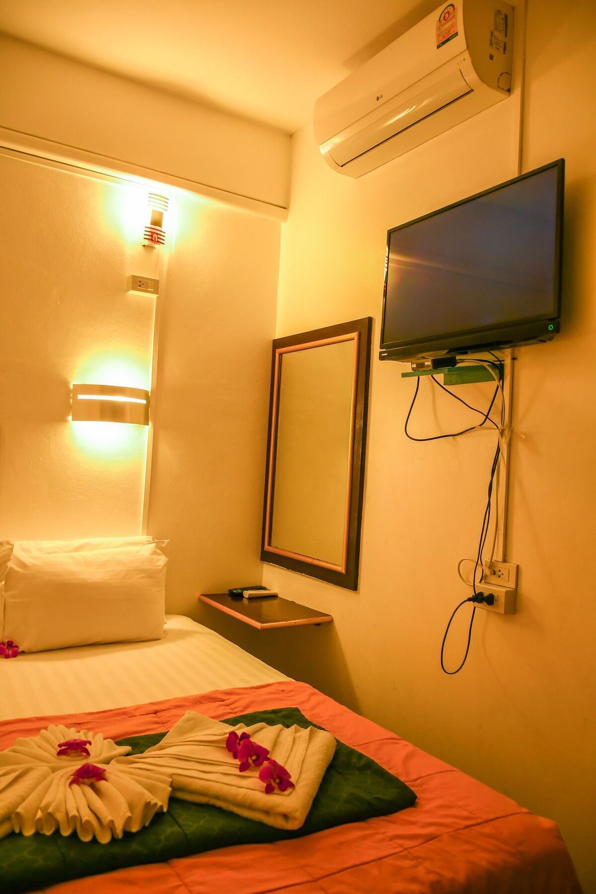 Heaven Hotel Krabi