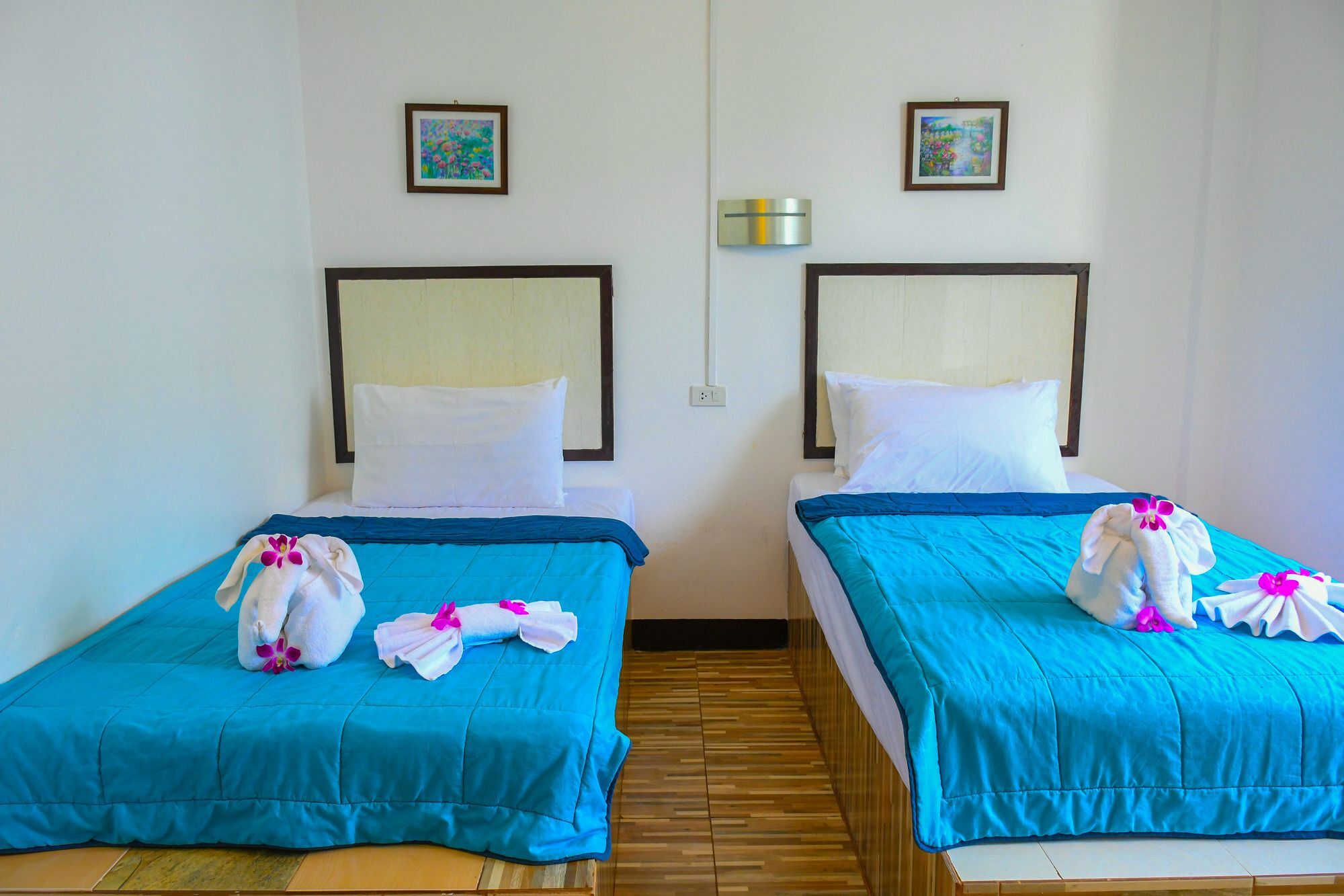 Hotel Heaven 3*