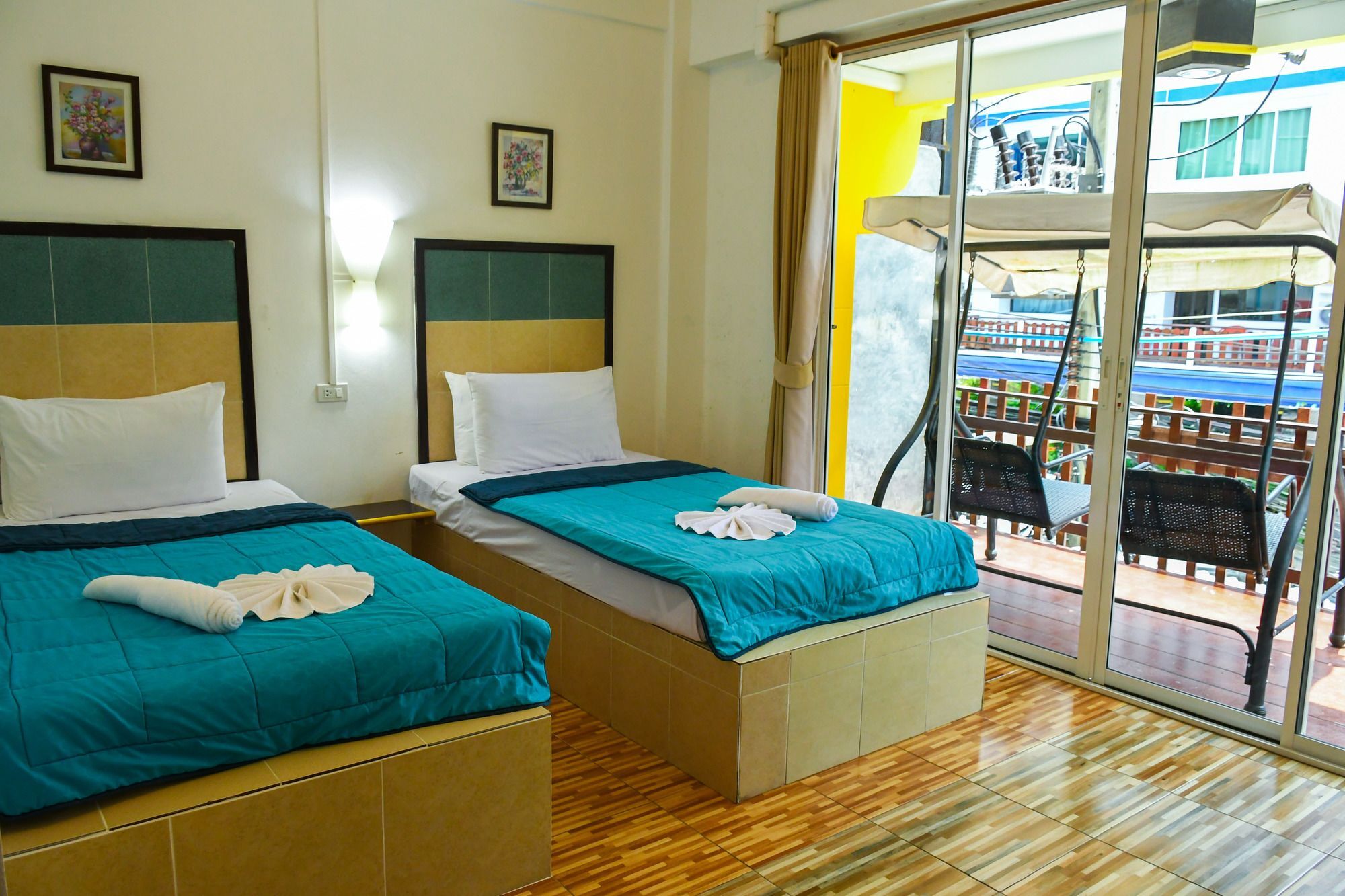 Hotel Heaven 3*