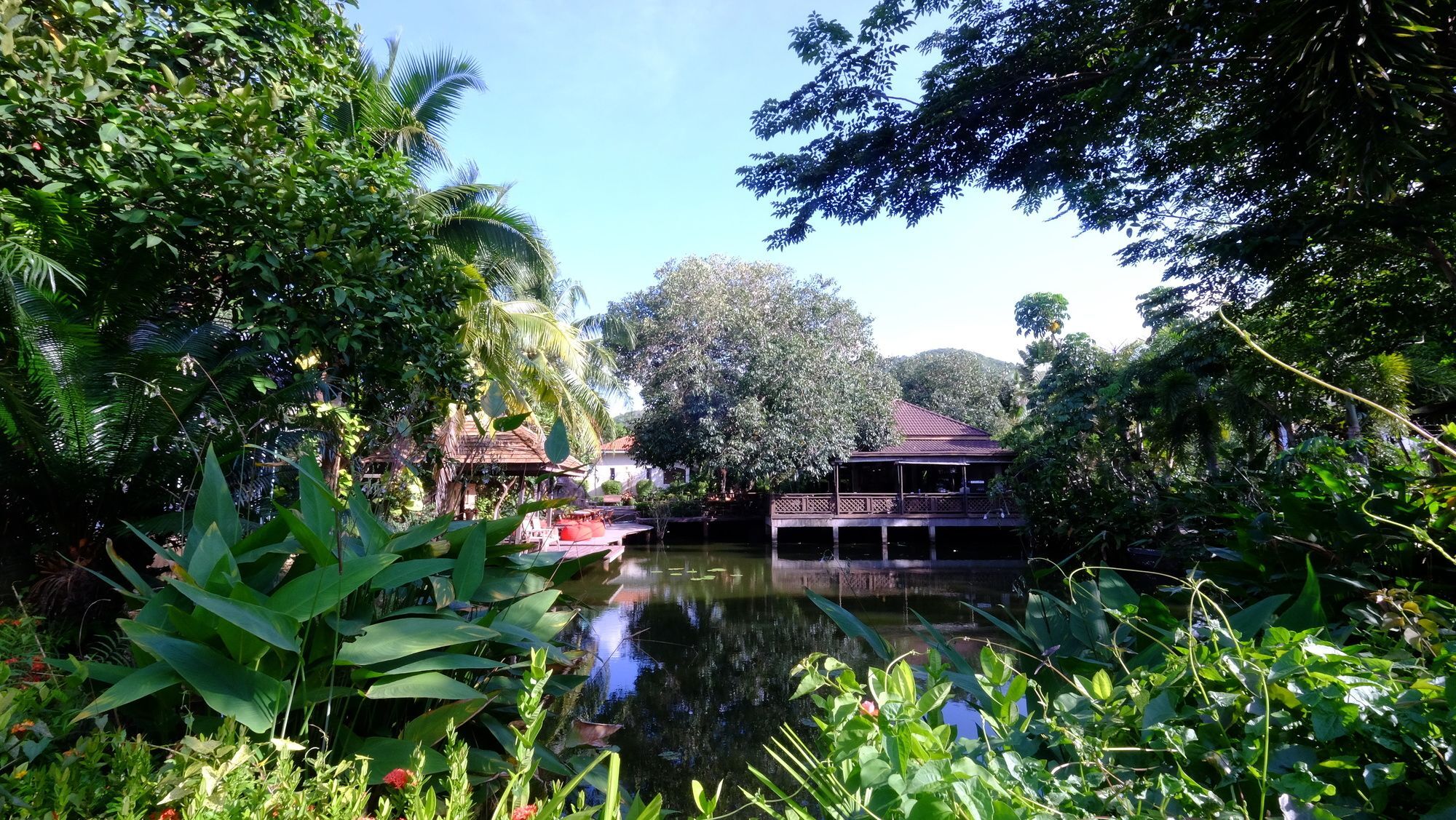 Resort Save House Mae Nam