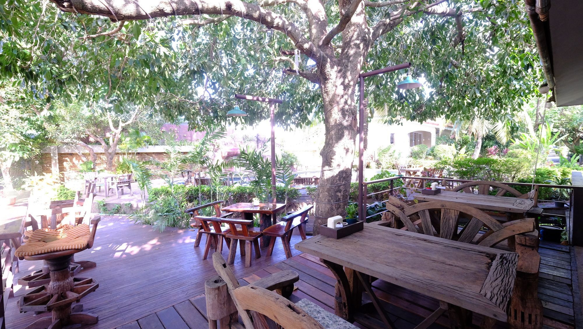 Save House Resort Mae Nam