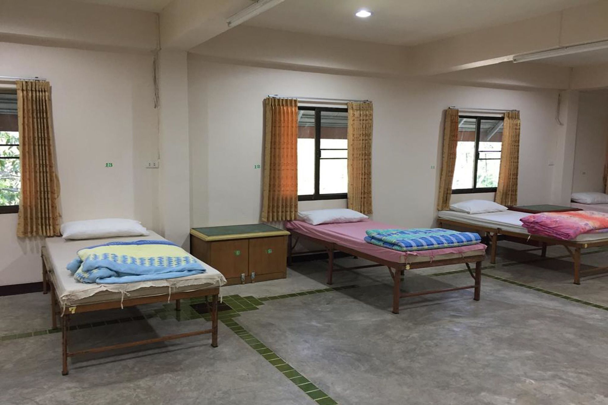 Backpackers Paradise (adults Only)