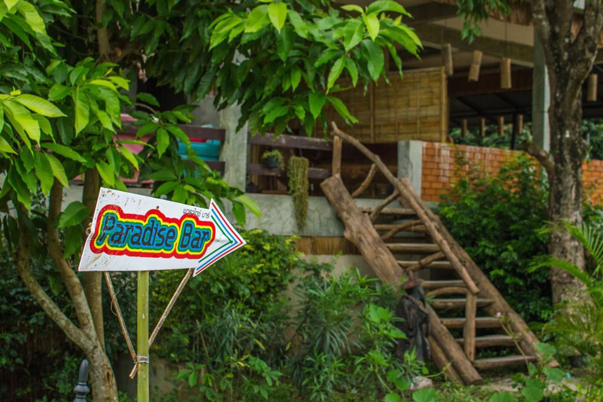 Backpackers Paradise (adults Only)
