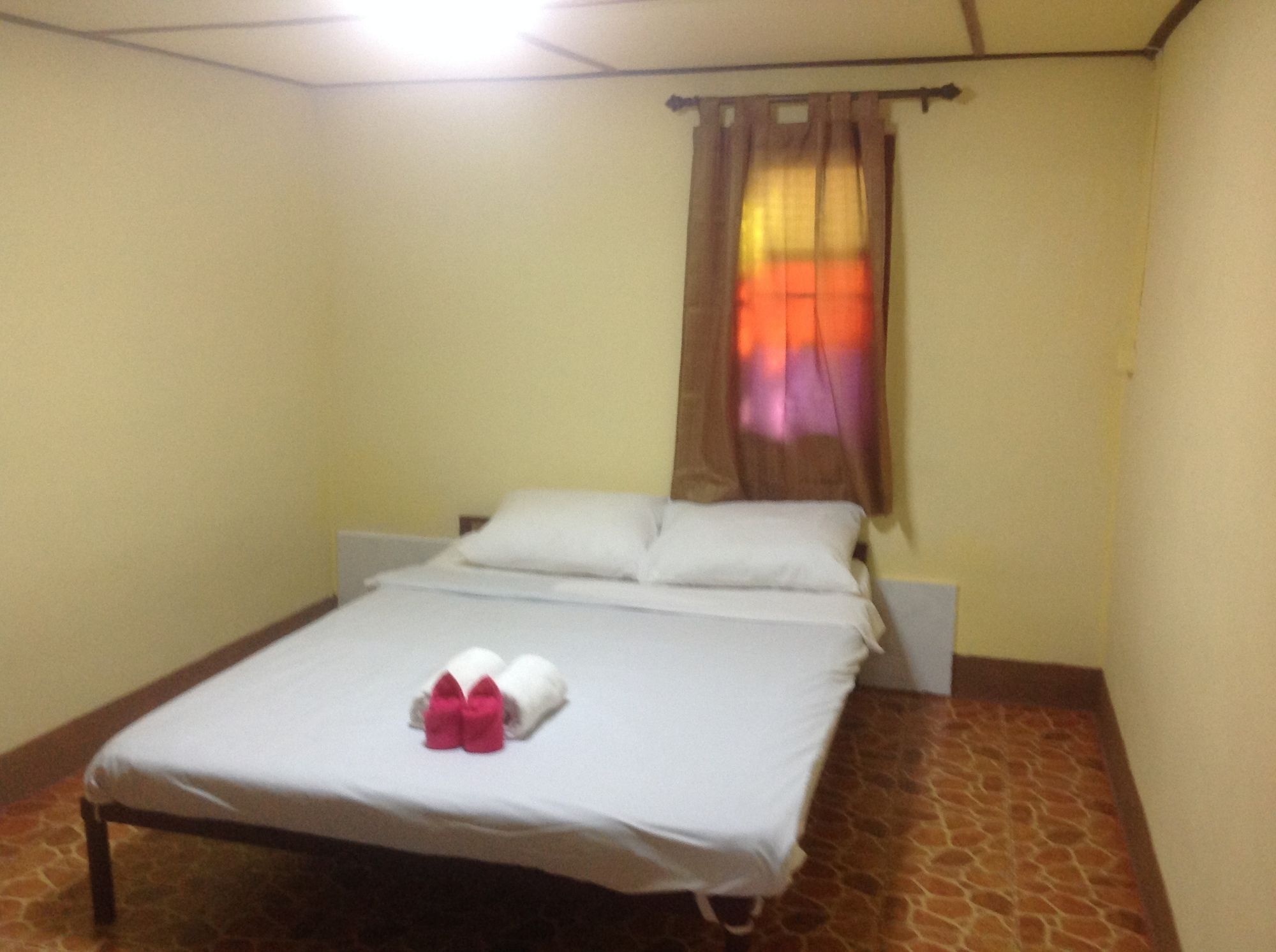 Time 2 Guest house Pai