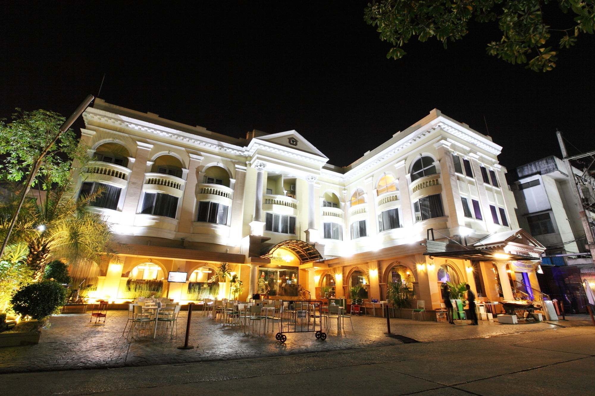 Hotel Kiss Gardenhome Chic Hat Yai