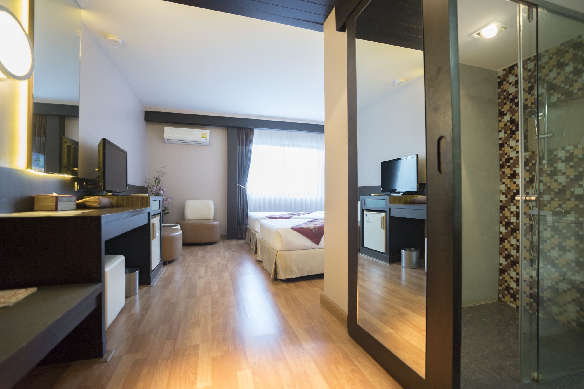 Kiss Gardenhome Chic Hotel 3*