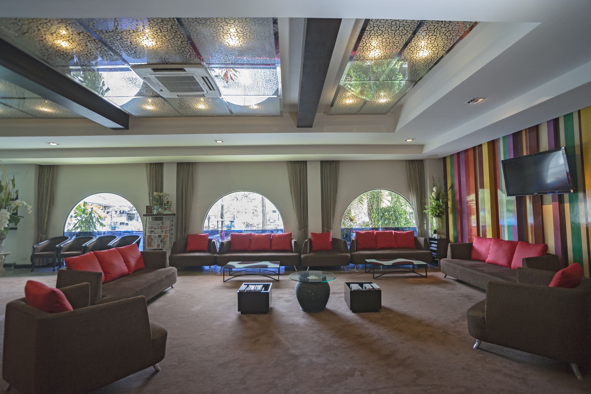 Hotel Kiss Gardenhome Chic Hat Yai