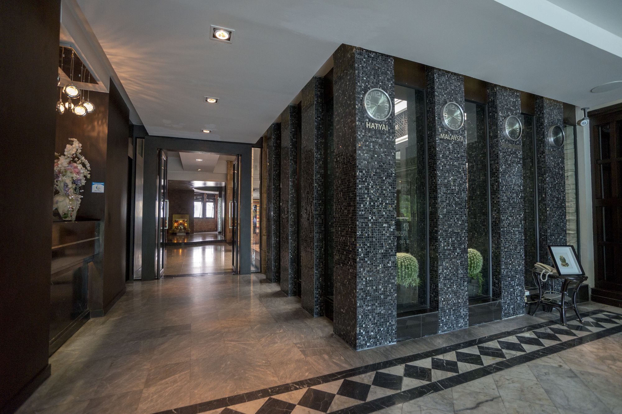 Kiss Gardenhome Chic Hotel 3*
