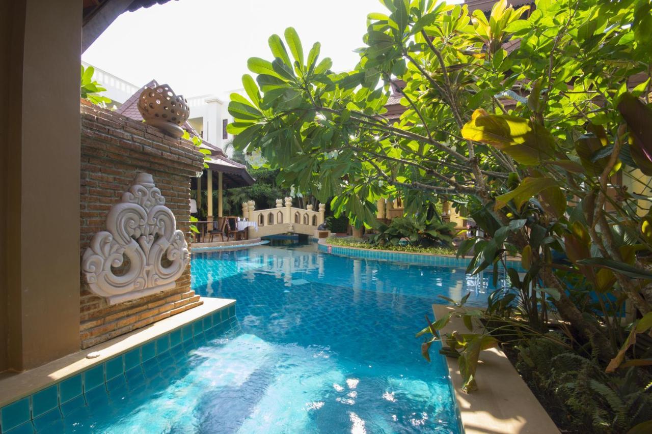 Hotel Shanaya & Phuket Patong