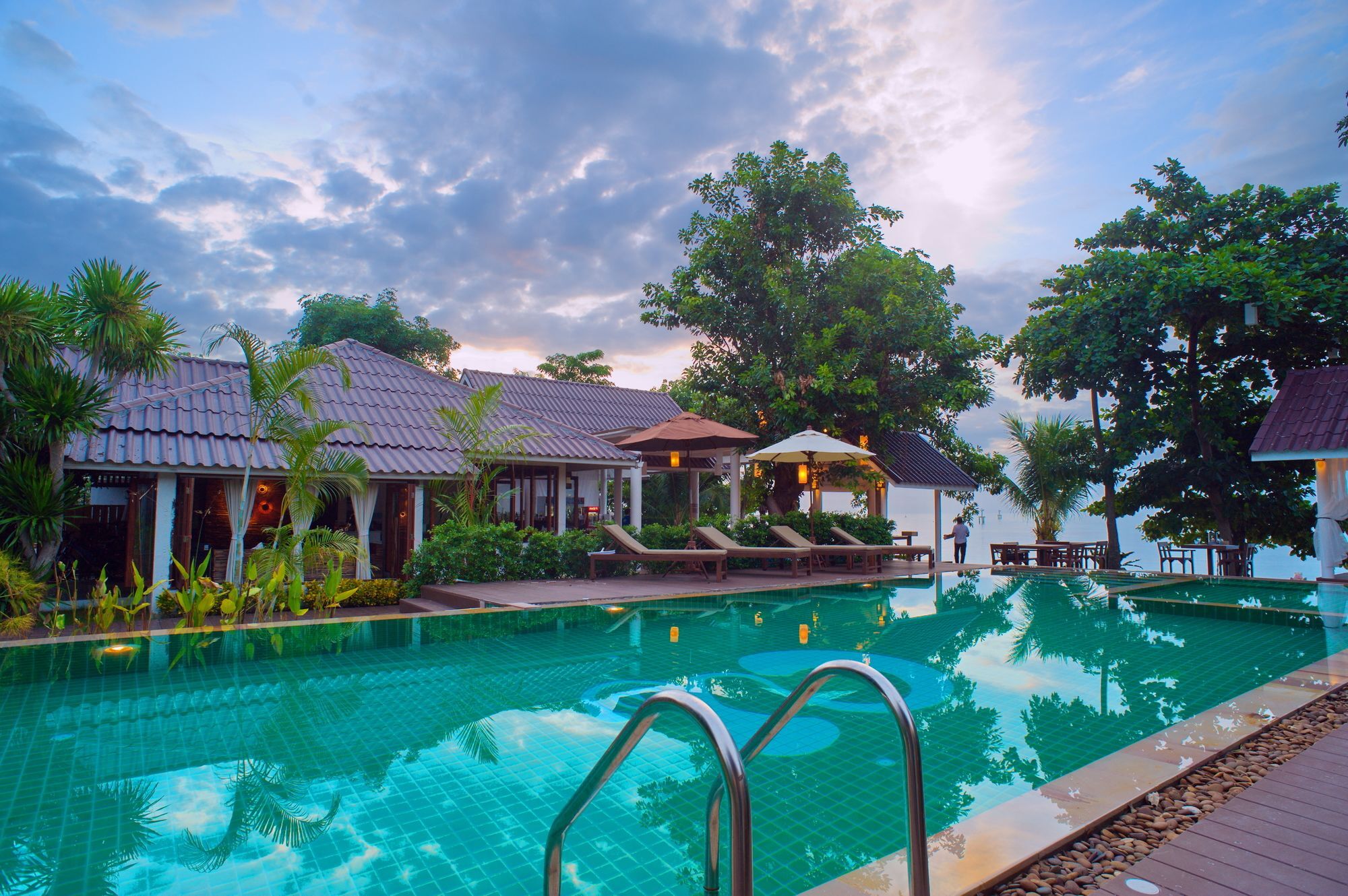 At Samui Haus Resort