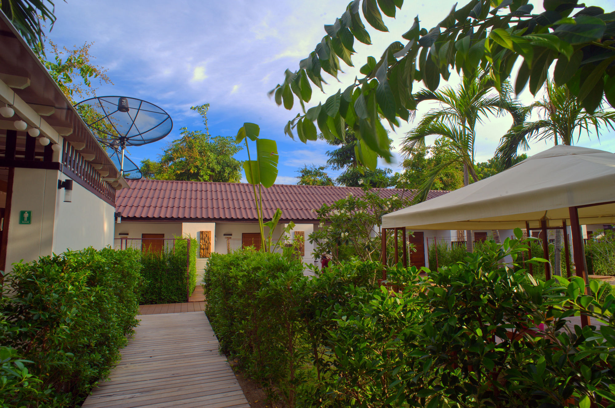 Resort At Samui Haus