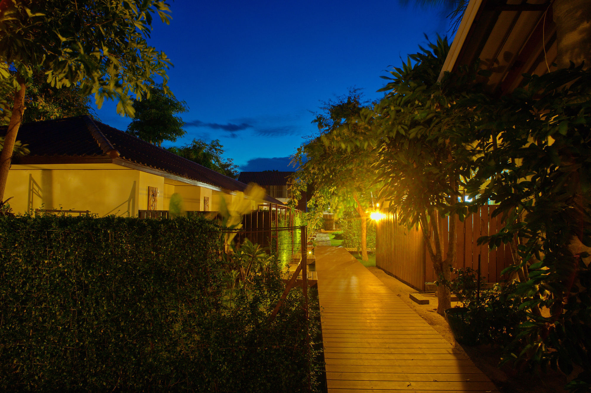 Resort At Samui Haus 3*