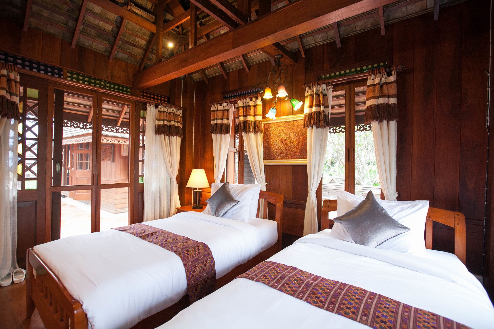 Baansuwanburi - บ้านสุวรรณบุรี
