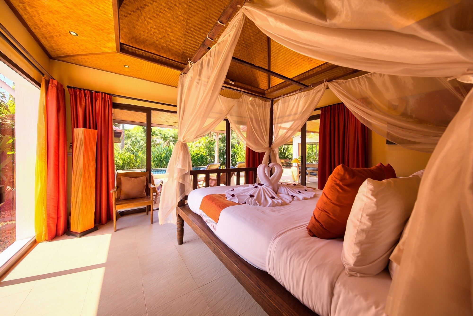 Baan Buaa - Beachside 3 Bed Pool Hua Thanon (Koh Samui)