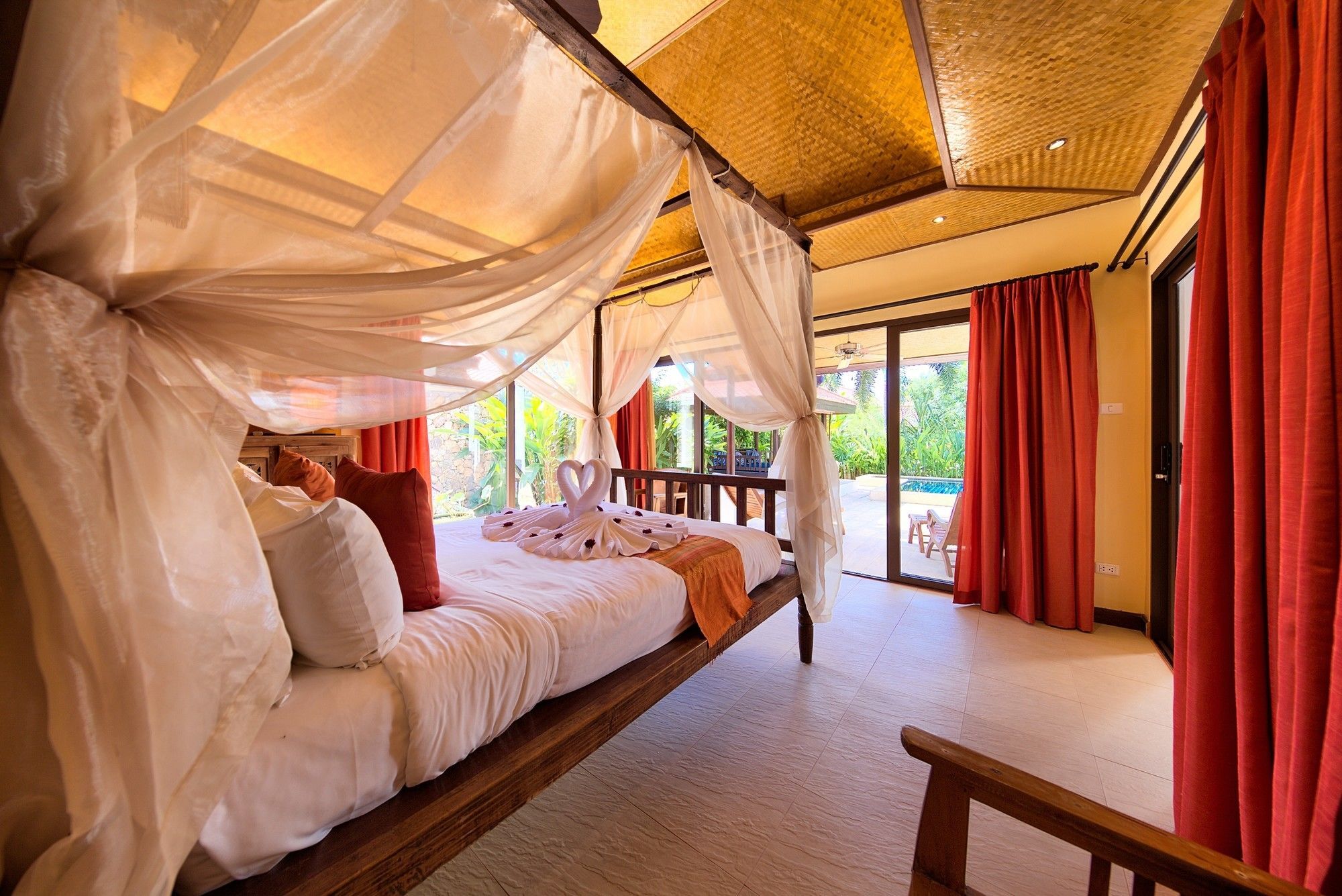 Baan Buaa - Beachside 3 Bed Pool Villa *