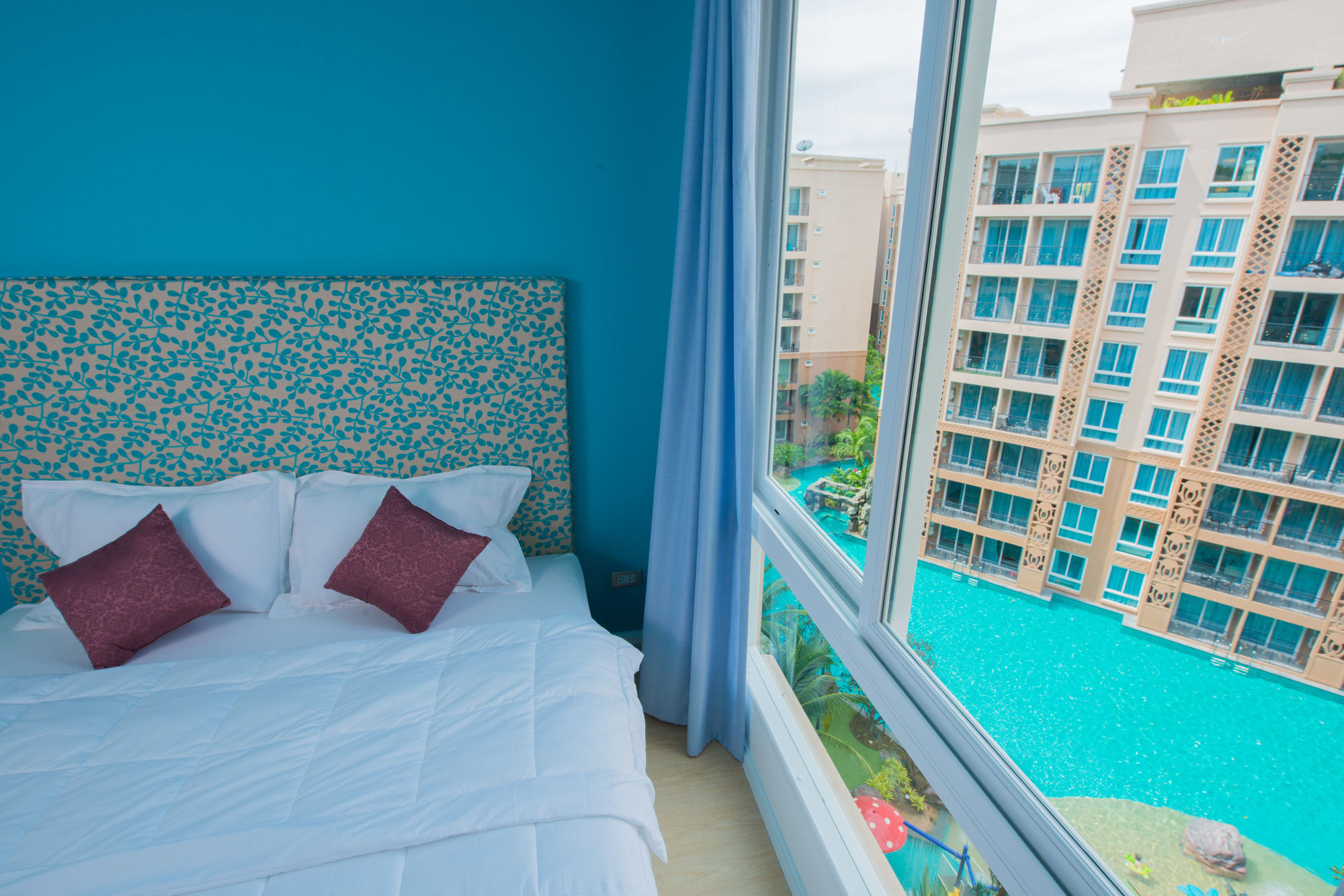Atlantis Pattaya High Service * Jomtien Beach