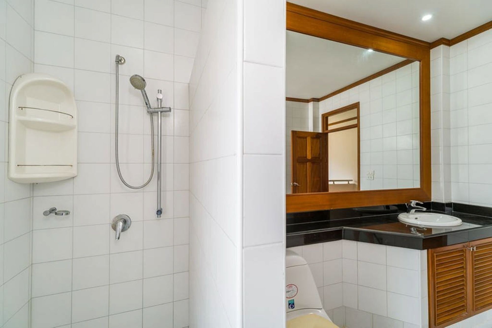 4 Bedroom On Beachfront - Tg44 3*