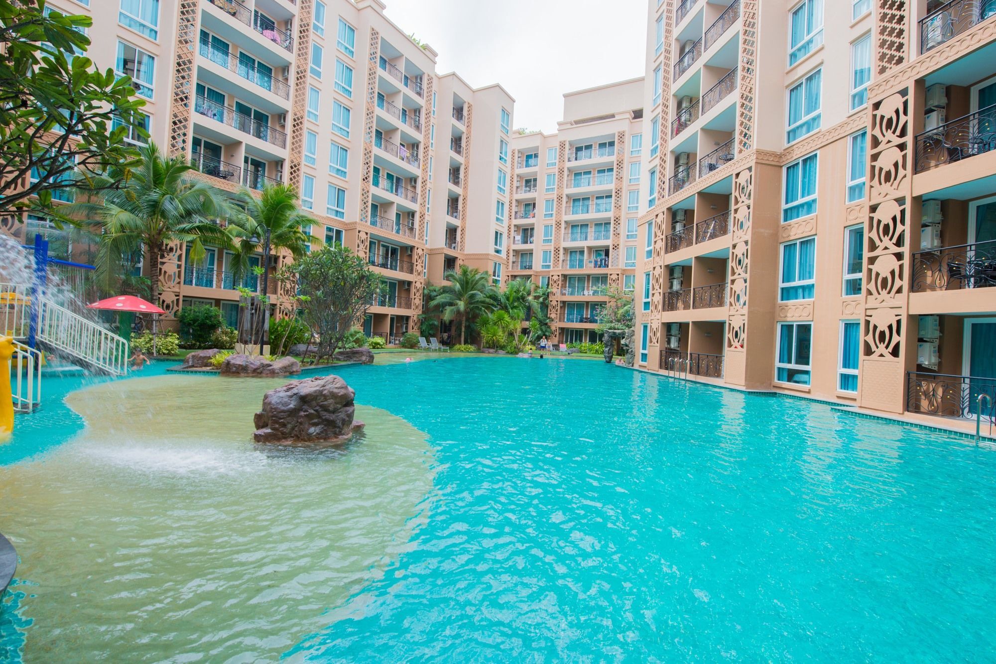 Atlantis Pattaya High Service Apartment