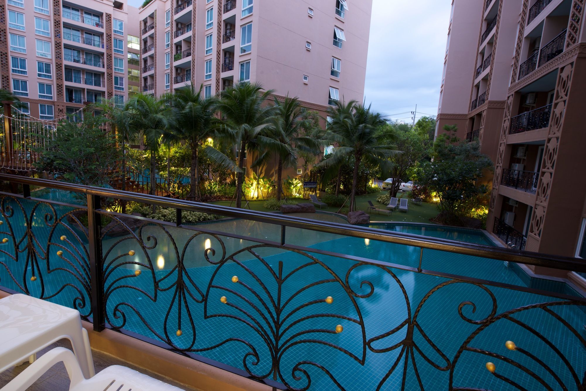 Apartment Atlantis Pattaya High Service *