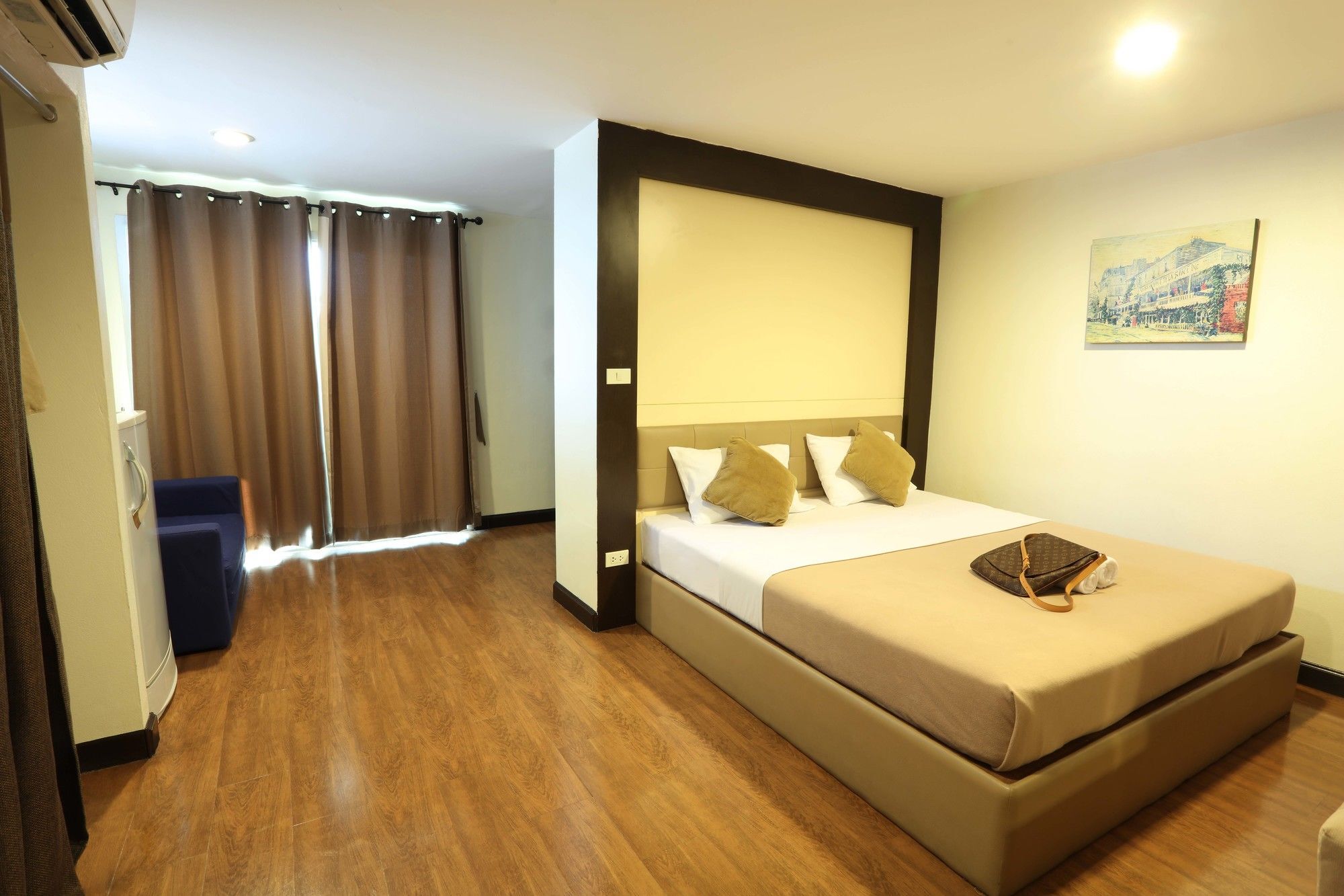 Hotel Lee's 3*