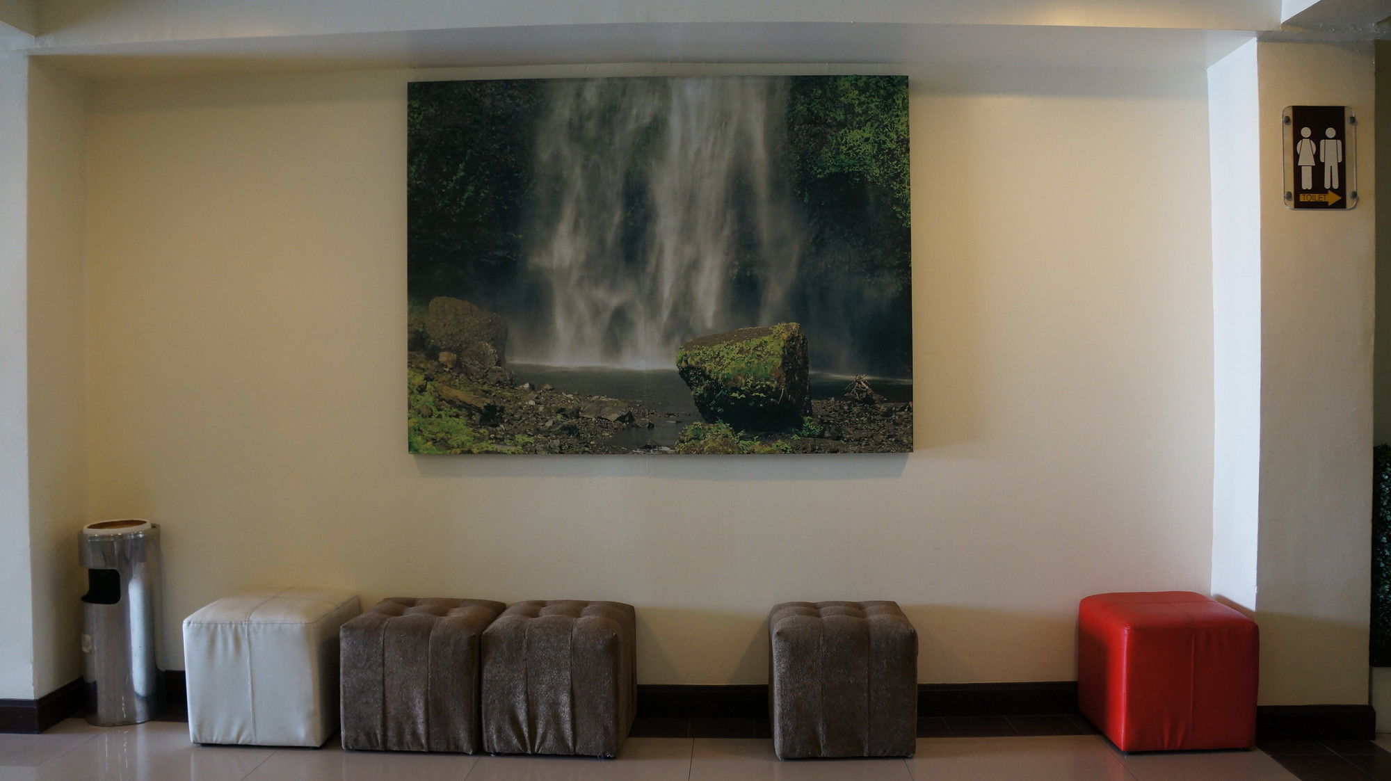 Hotel Lee's Samut Prakan