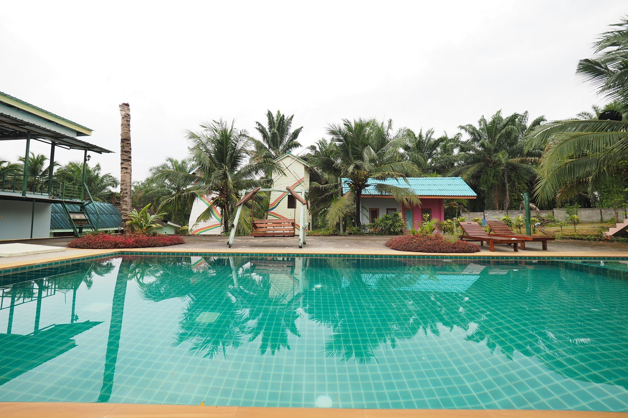 Resort Oyo 75515 Sairung 2*